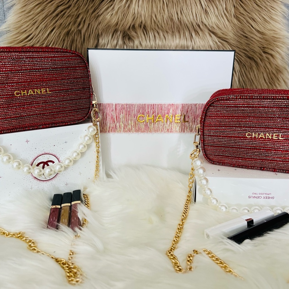 Chanel holiday 2022 set